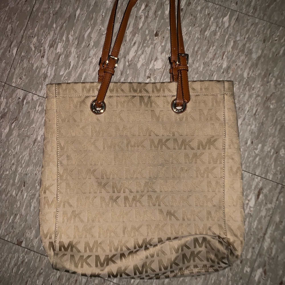 Michael Kors tote
